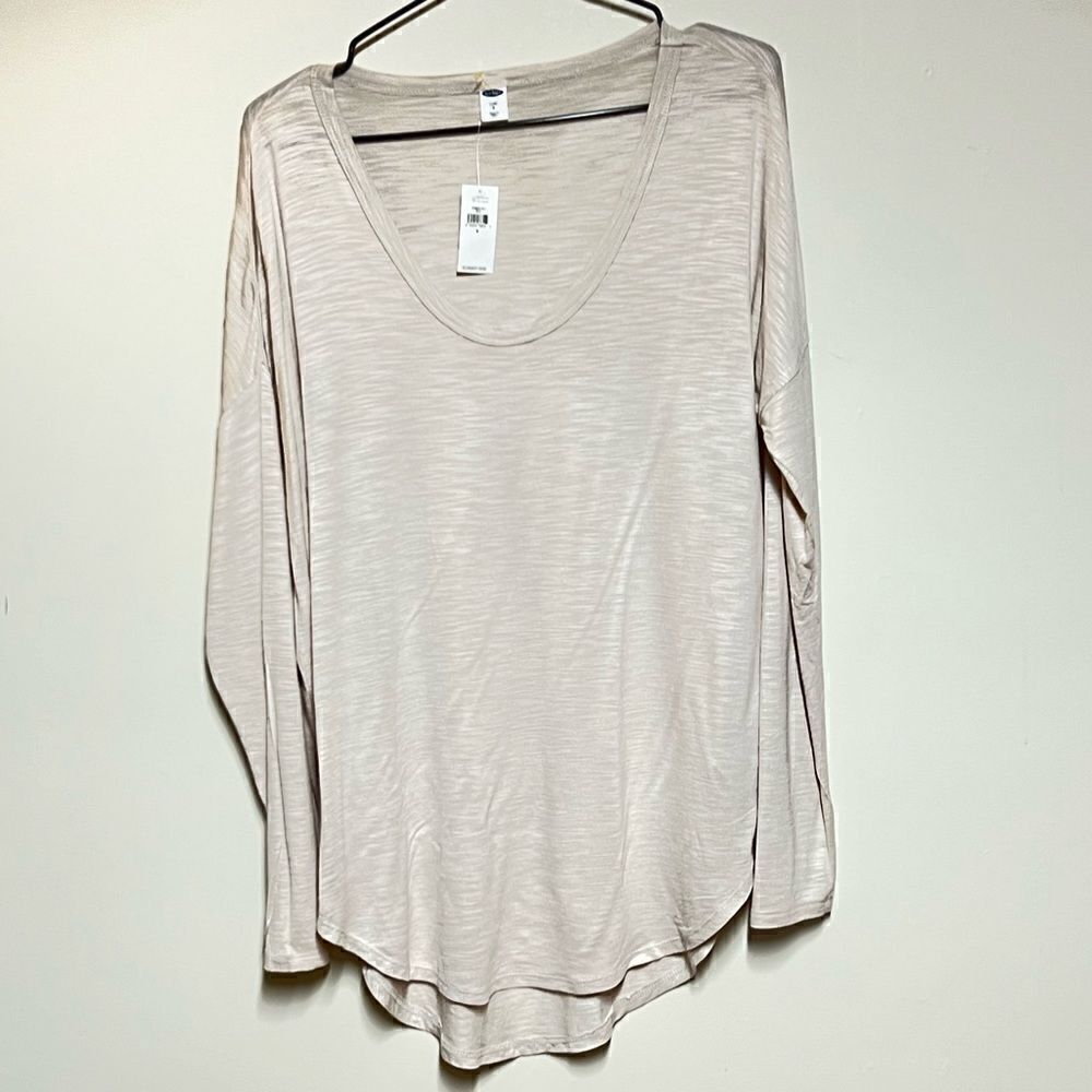 NWT Old Navy Beige Luxe Long-Sleeve Voop-Neck Tunic T-Shirt Sz S